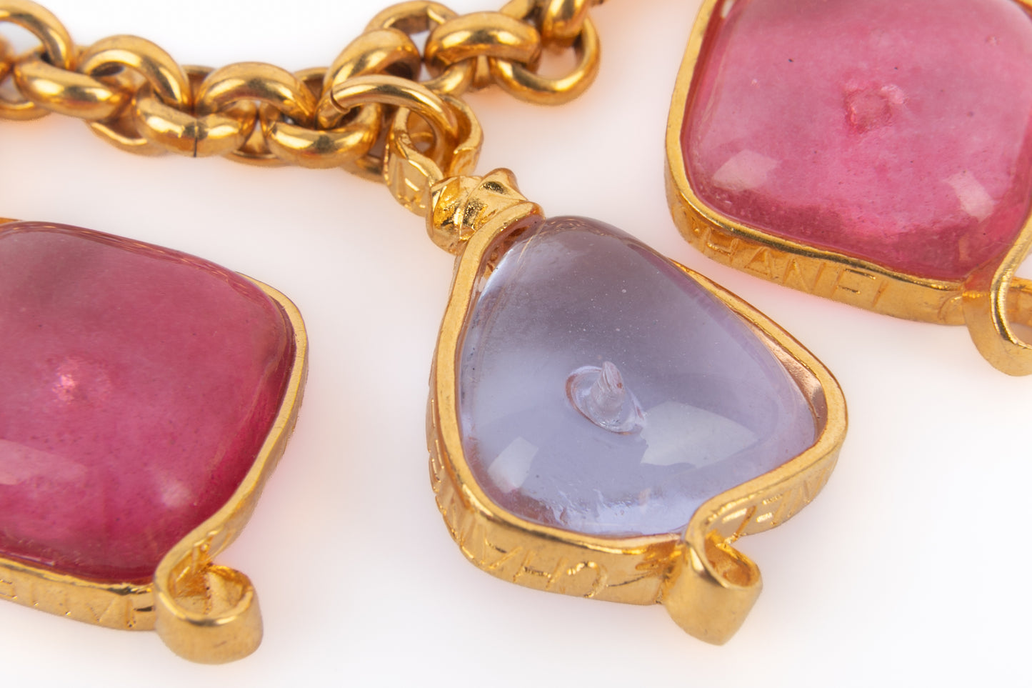 Collier pastel Chanel Printemps 1996