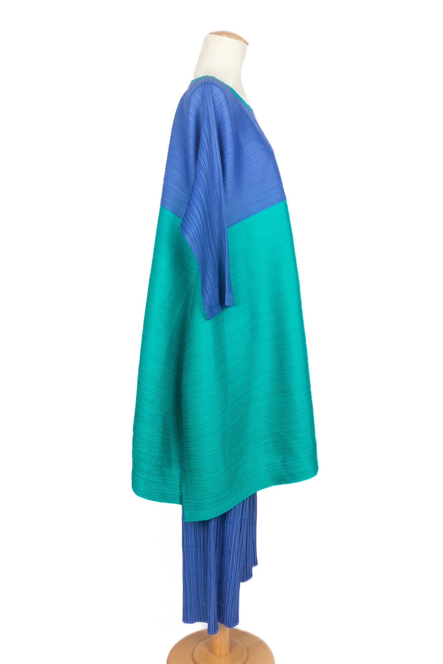 Ensemble Pleats Please Issey Myiake 1996