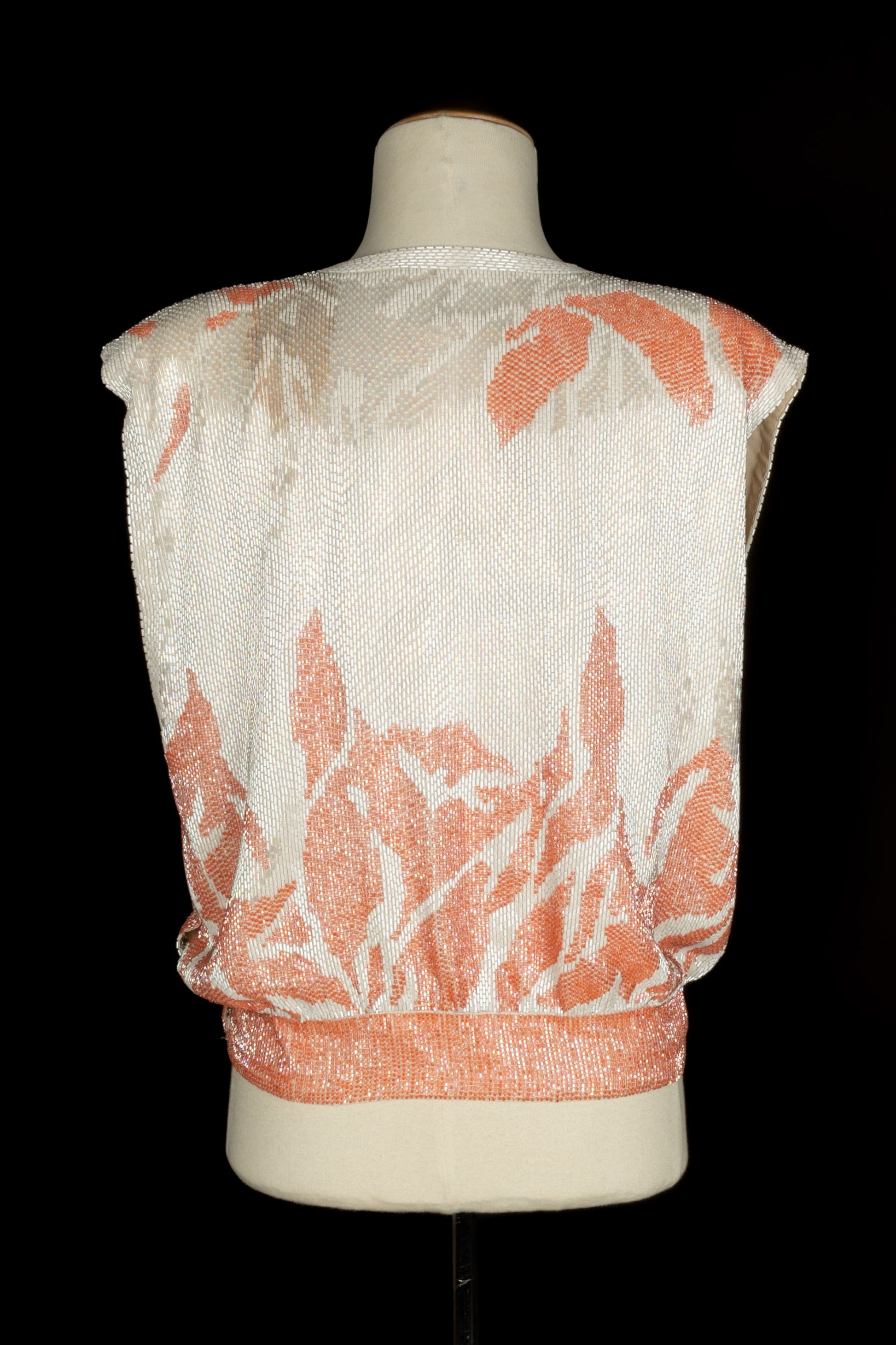 Haut perlé blanc et corail Louis Féraud Haute Couture 