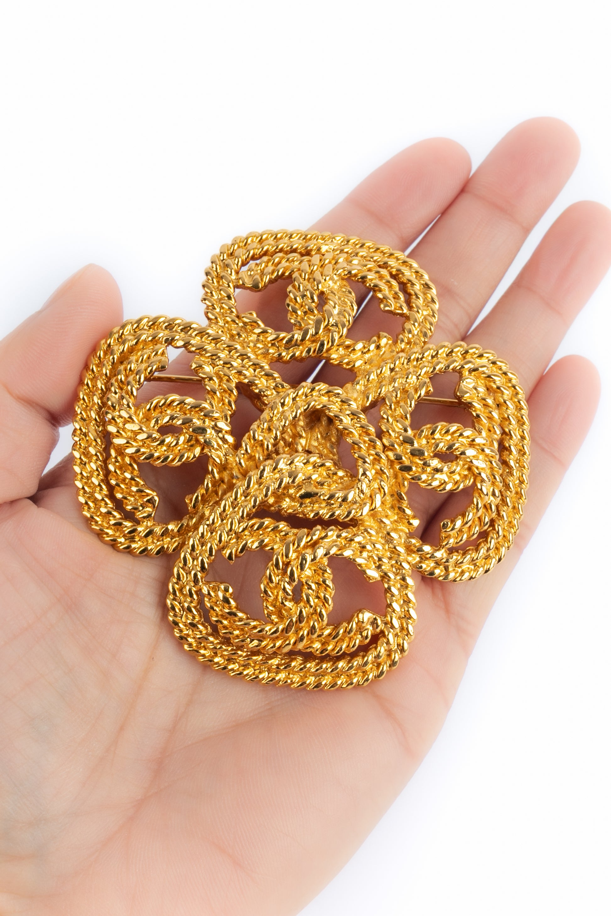 Broche Chanel circa 1990