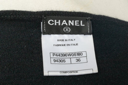 Robe en laine et cuir Chanel