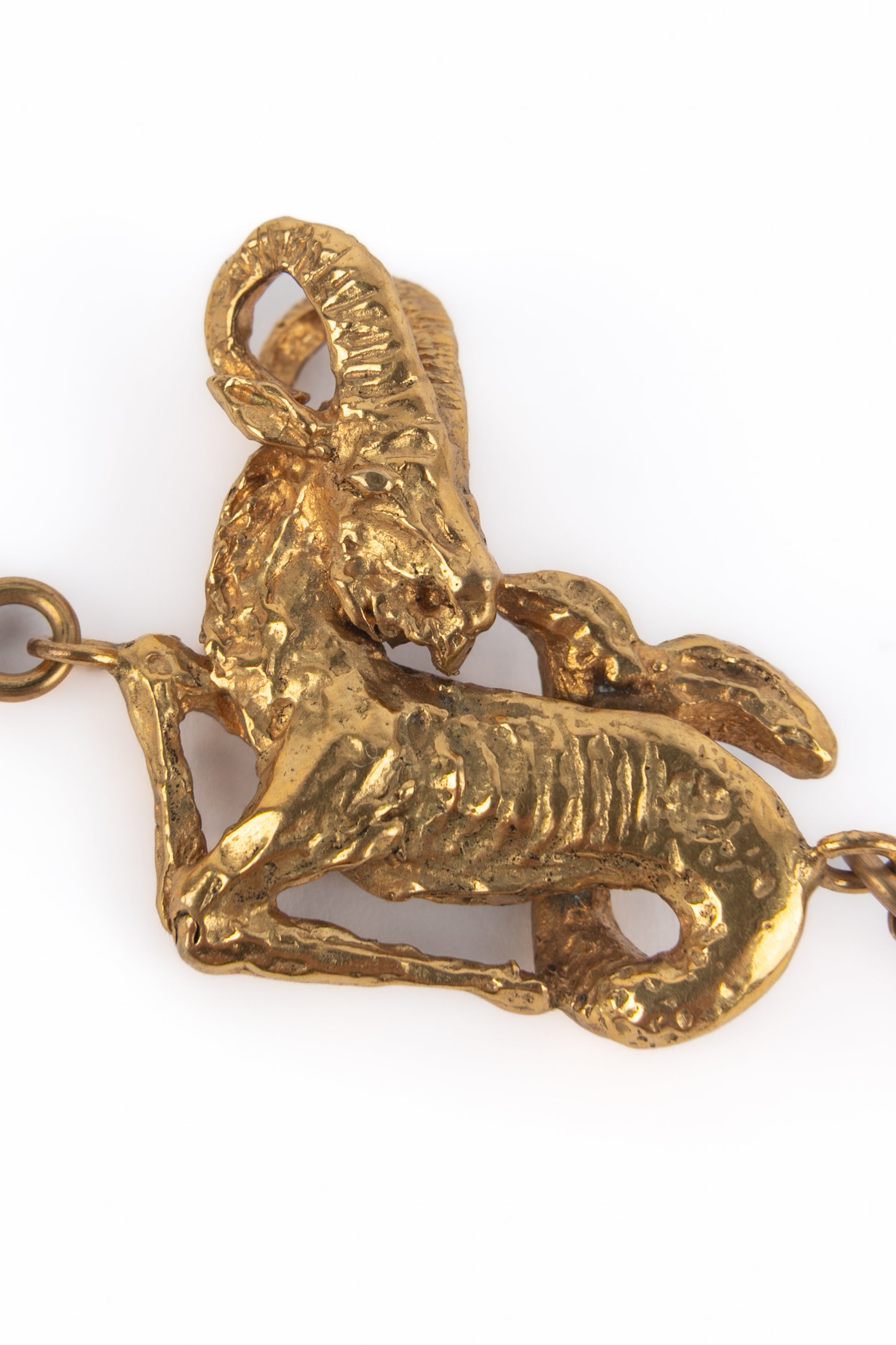 Collier "Capricorne" attribué à Chanel 