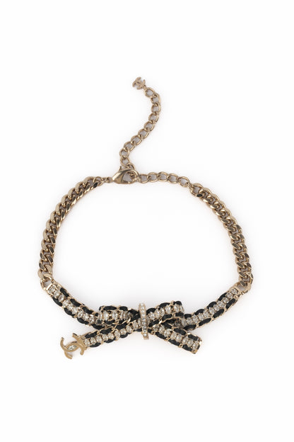 Collier noeud Chanel 2022