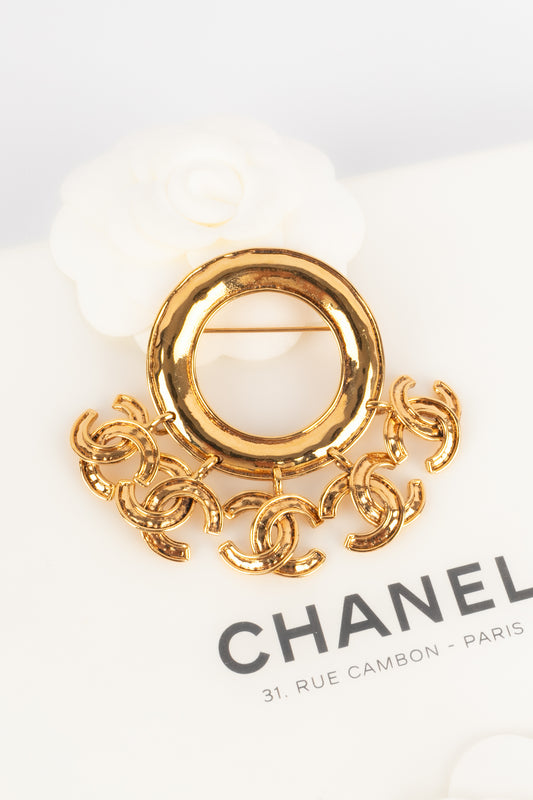 Broche cc Chanel