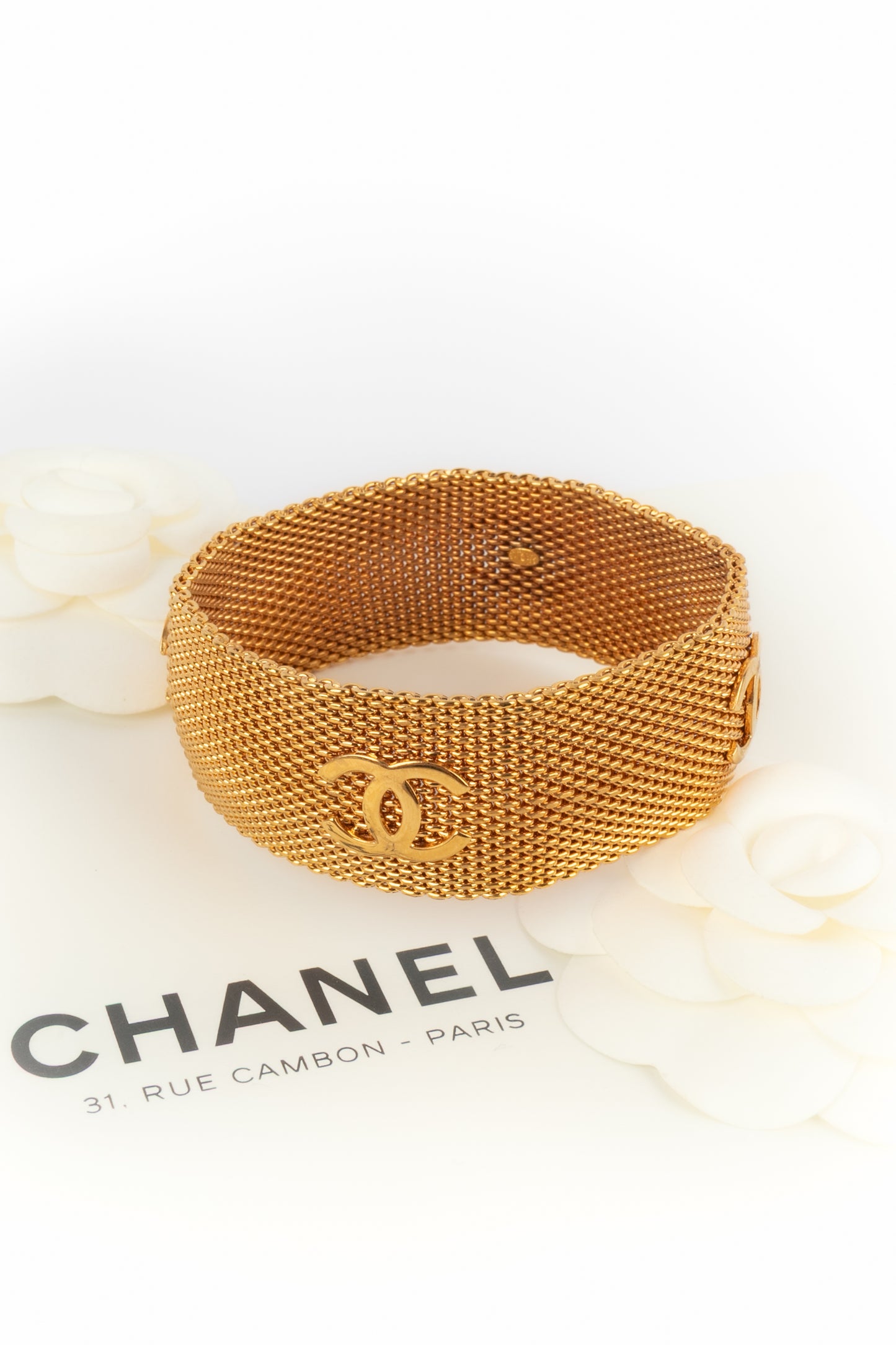 Bracelet doré Chanel 1996