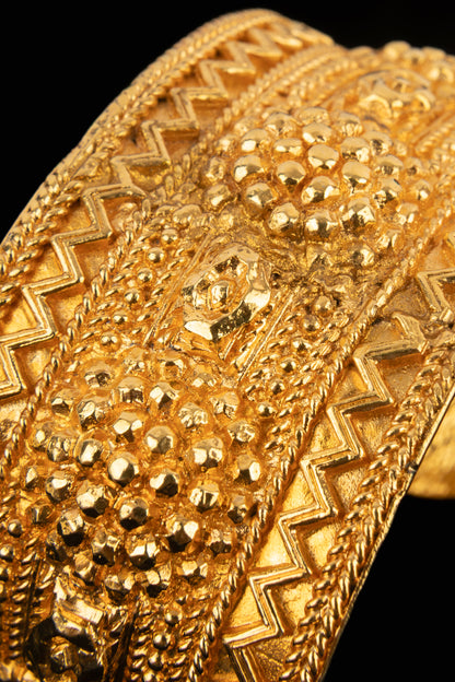 Bracelet manchette Chanel 1985's