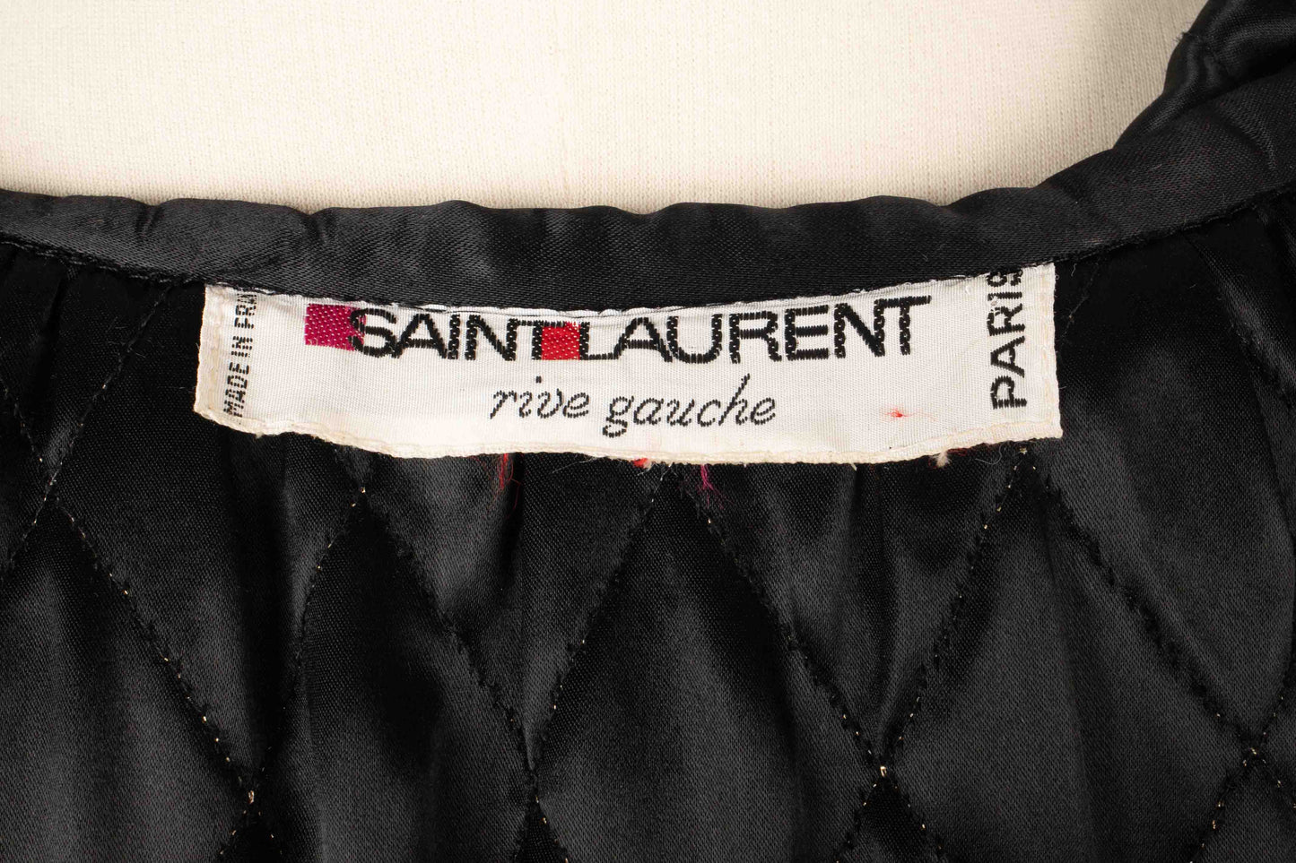 Manteau Yves Saint Laurent 1977