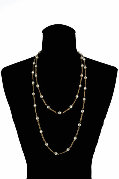 Collier sautoir Chanel époque Coco
