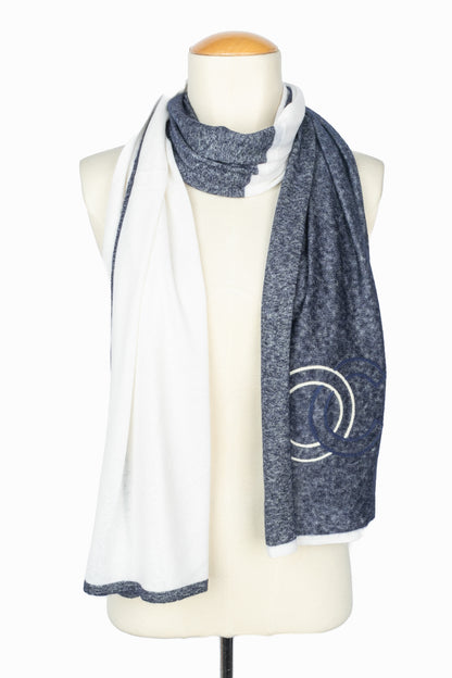 Écharpe bicolore Chanel 