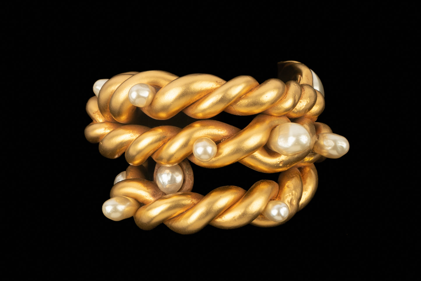 Bracelet manchette Chanel 1990