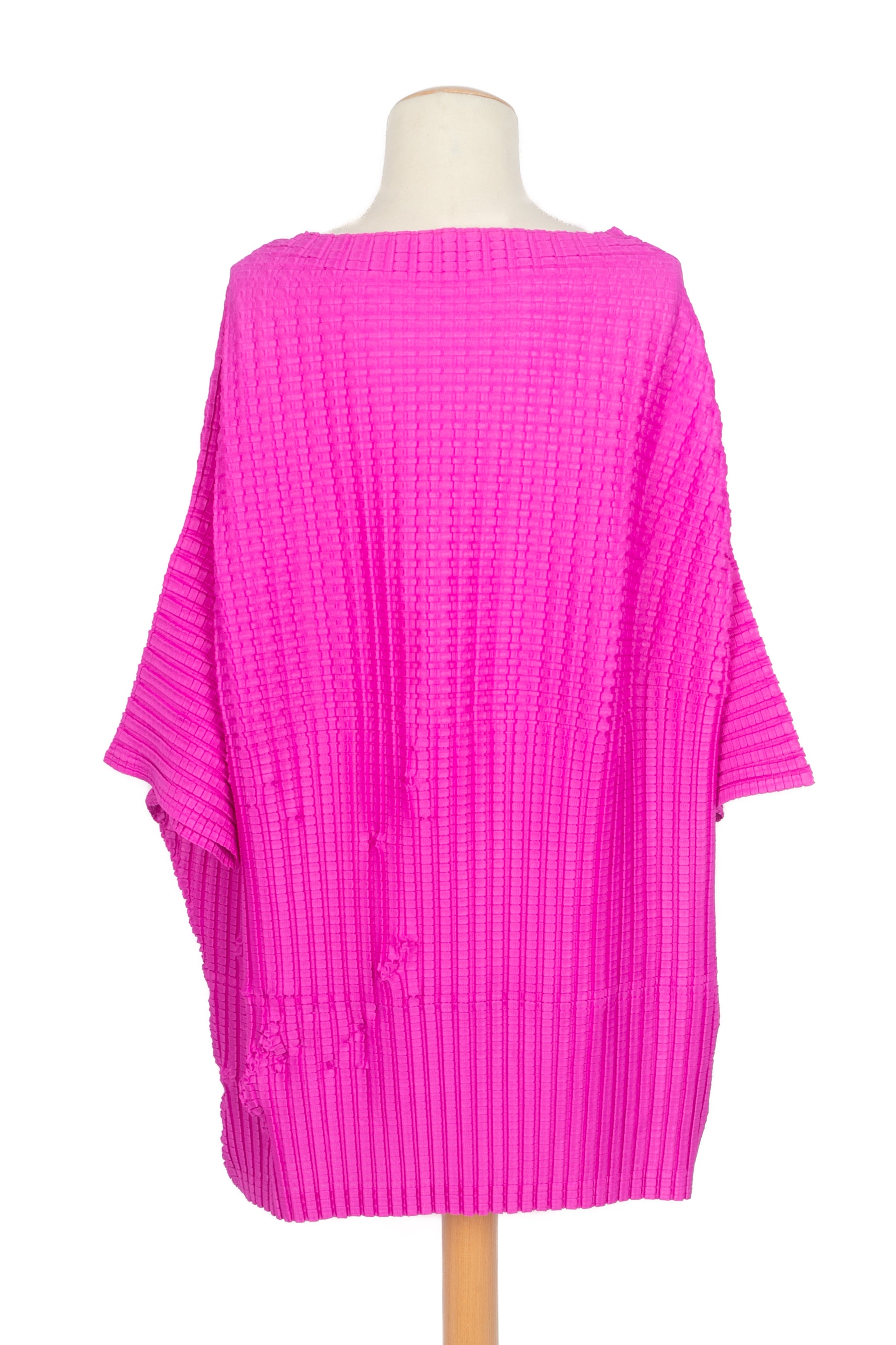 Robe rose Pleats Please Issey Myiake