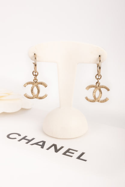 Boucles d'oreilles cc Chanel