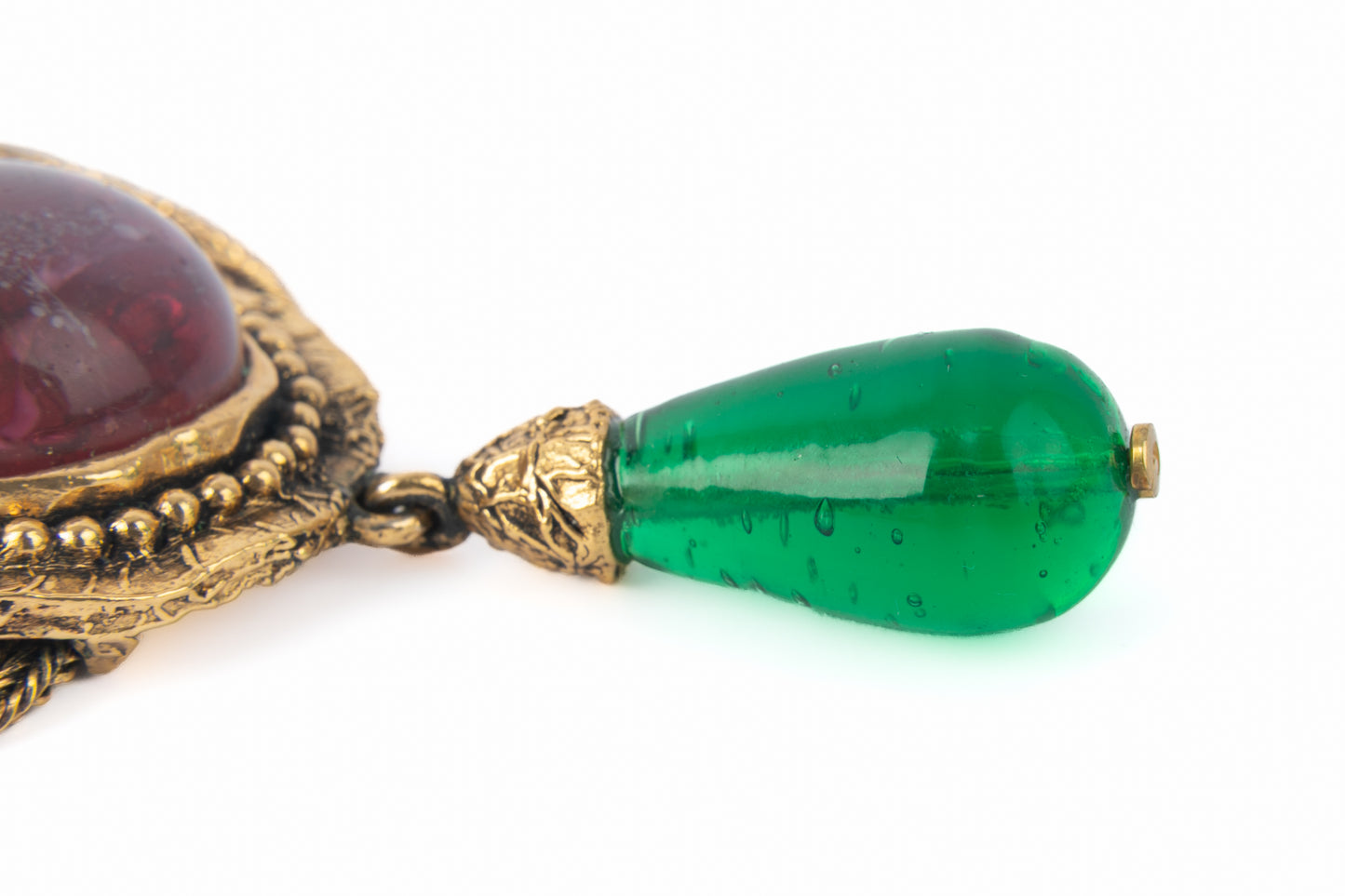 Collier pendentif Chanel 