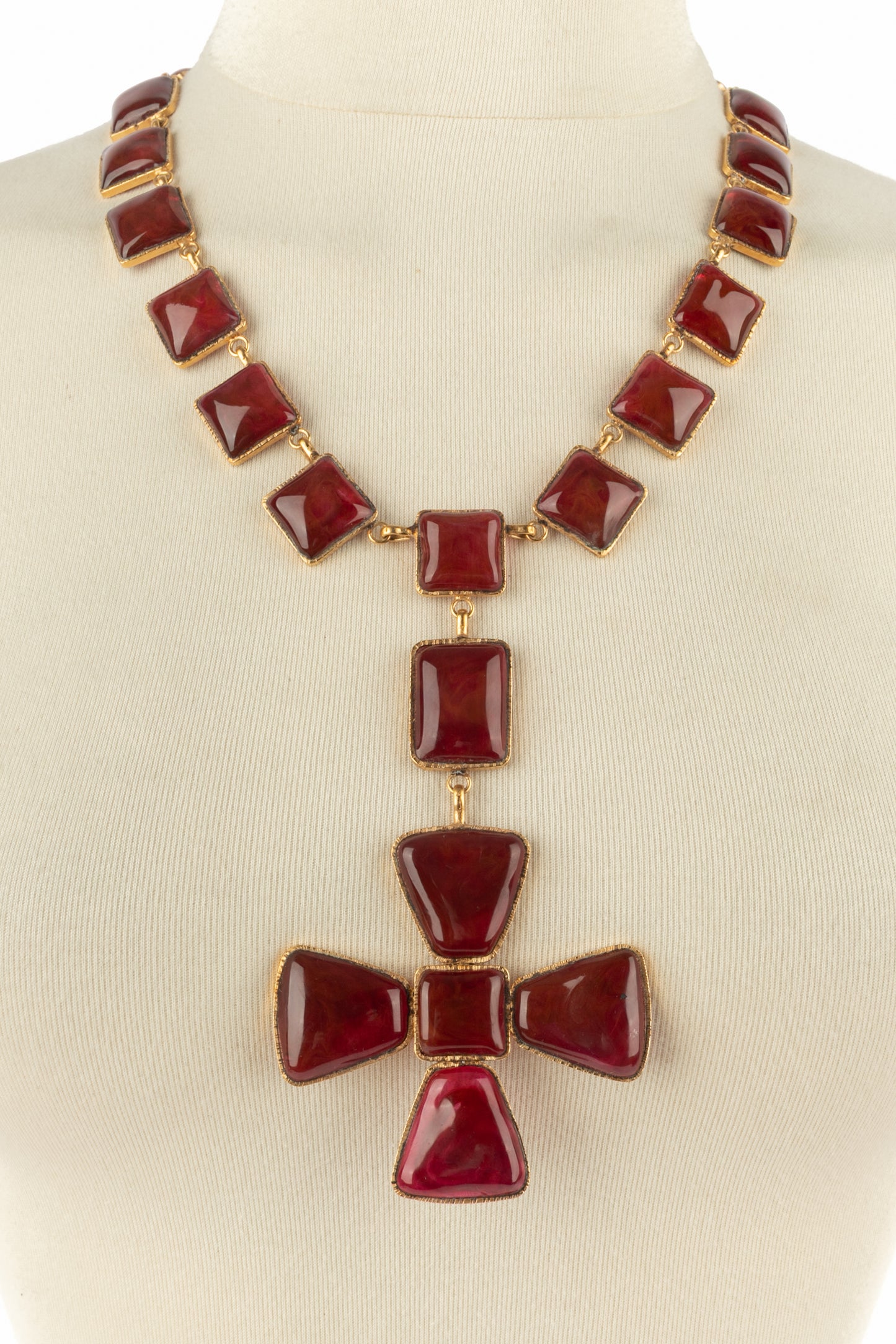 Collier croix Augustine