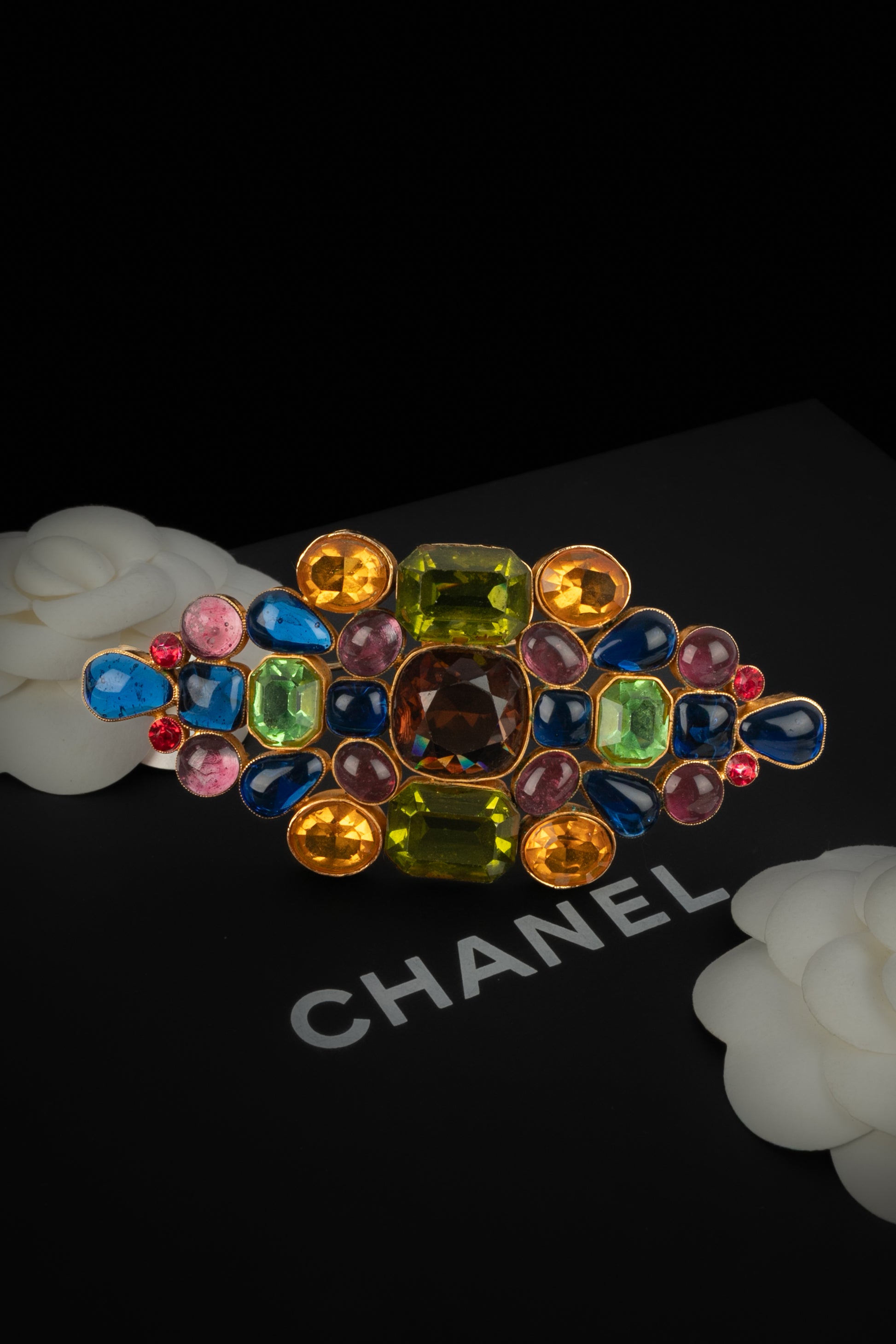 Broche Chanel 1980's