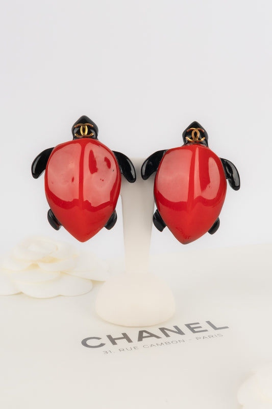 Rares boucles d'oreilles tortues Chanel