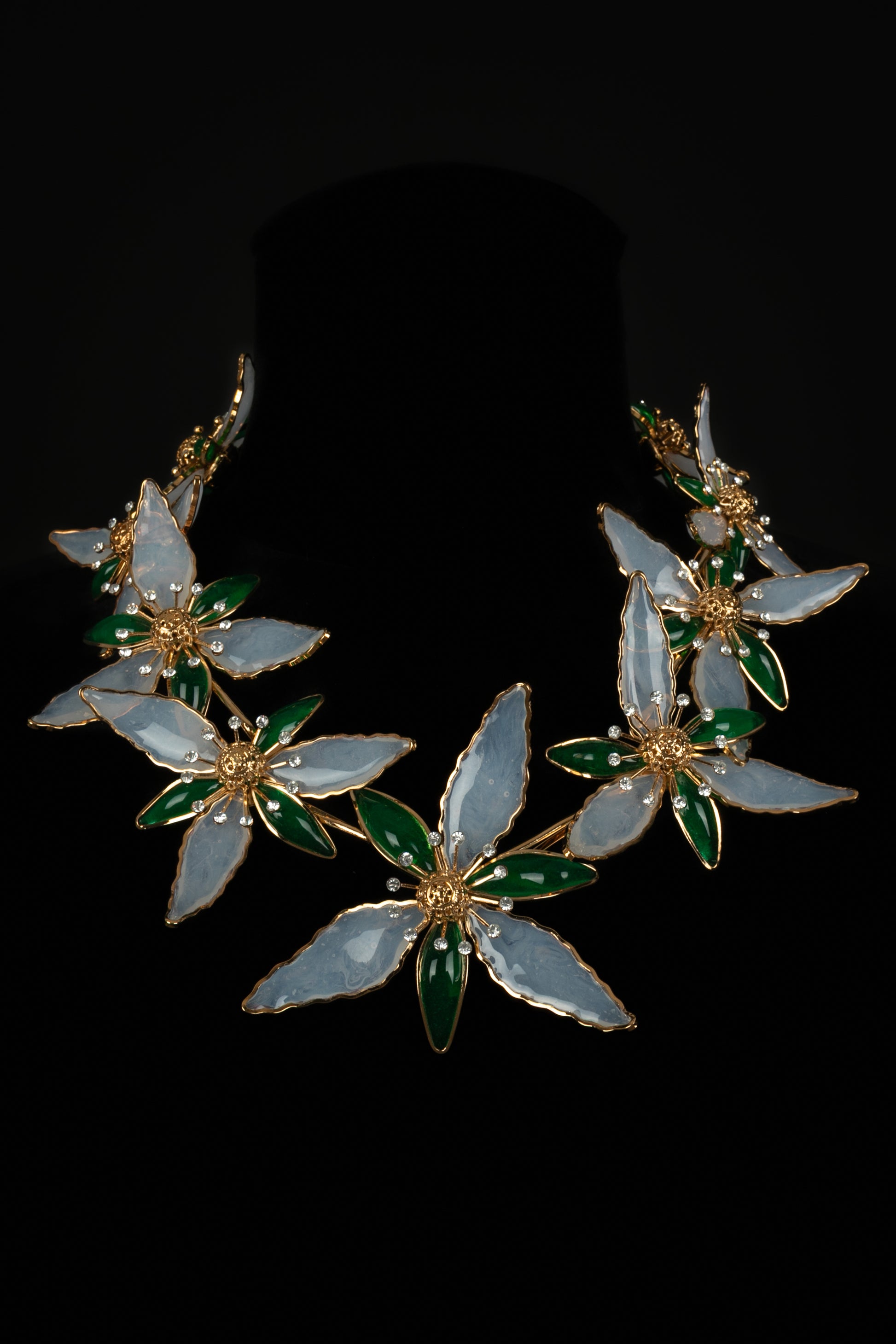 Collier de fleurs Augustine 