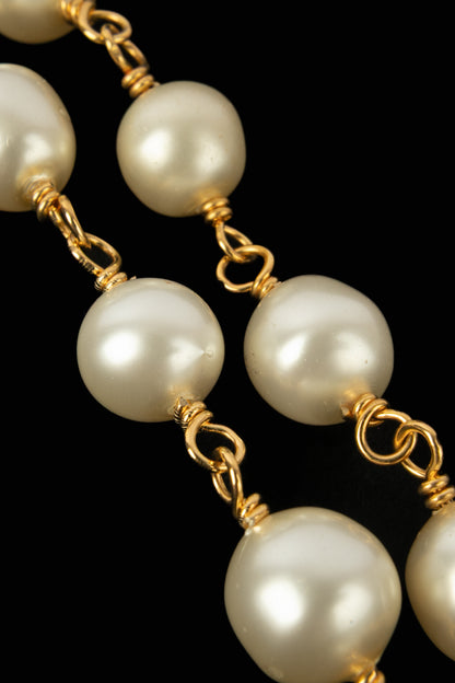 Collier de perles nacrées Chanel