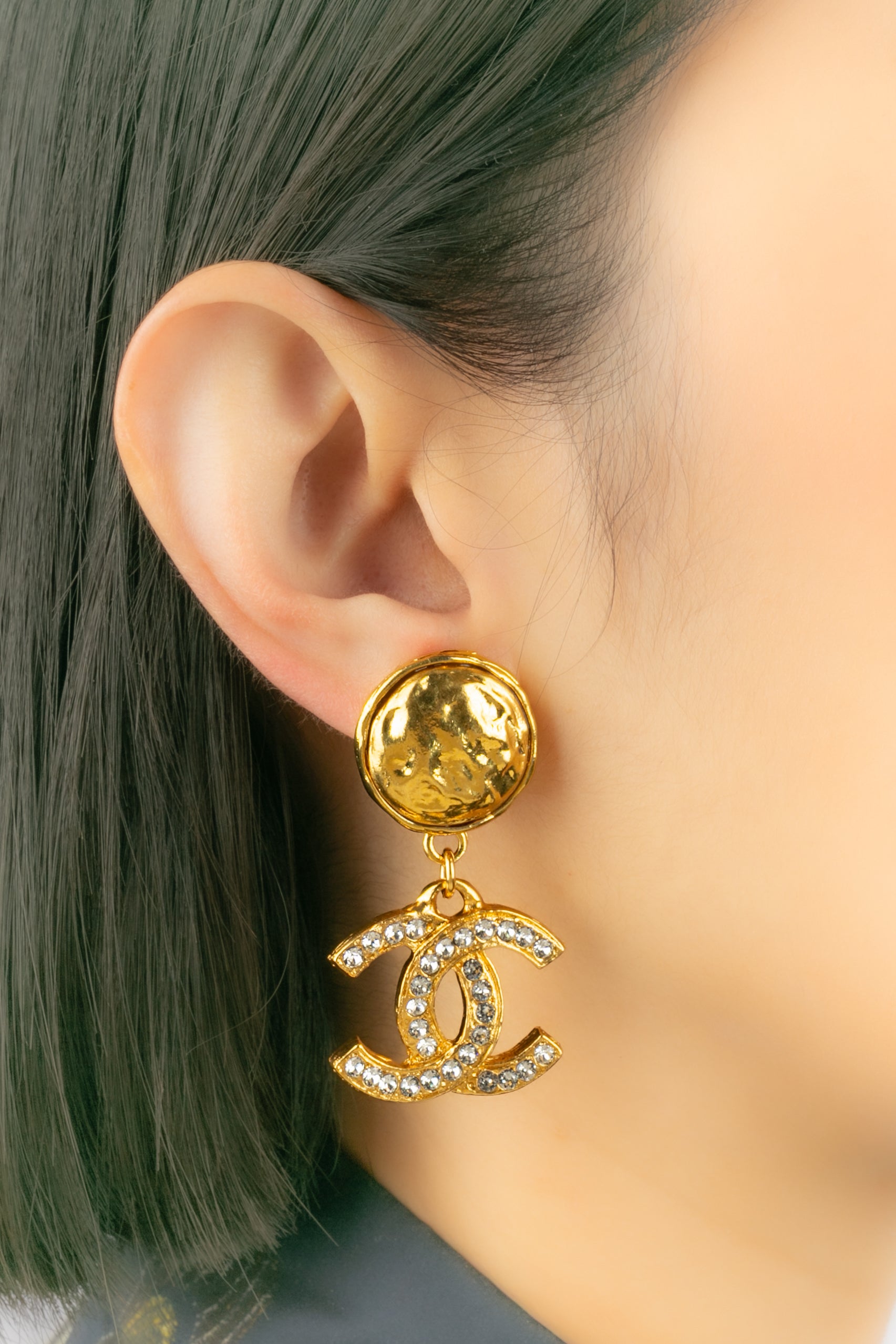 Boucles d'oreilles cc Chanel