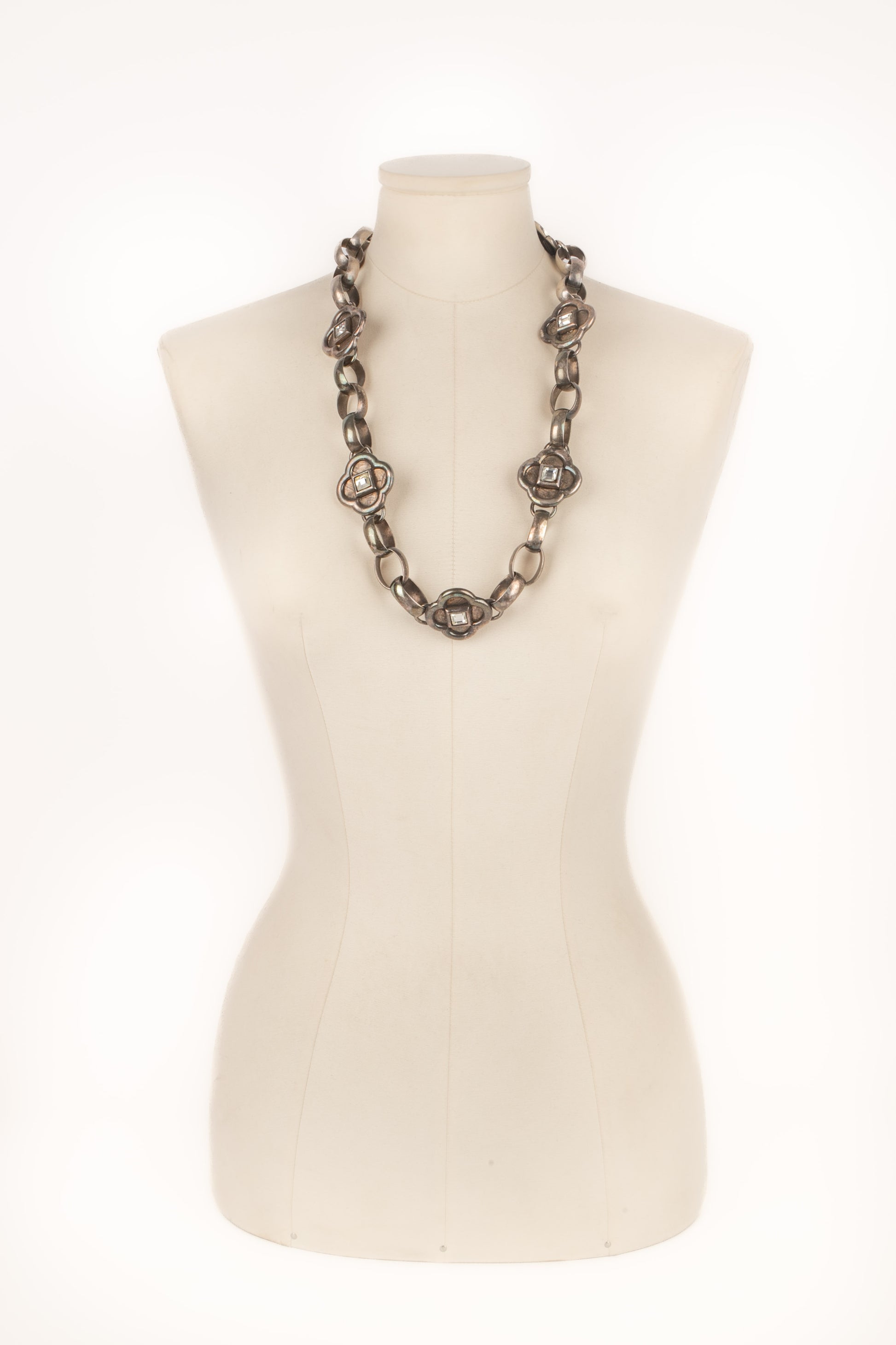 Collier Lanvin