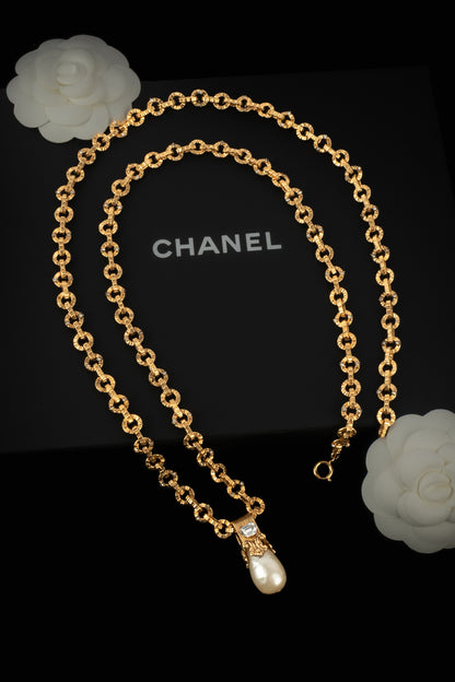 Collier pendentif Chanel 1960's