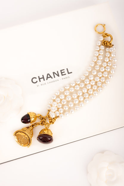 Bracelet sceau Chanel 1990's