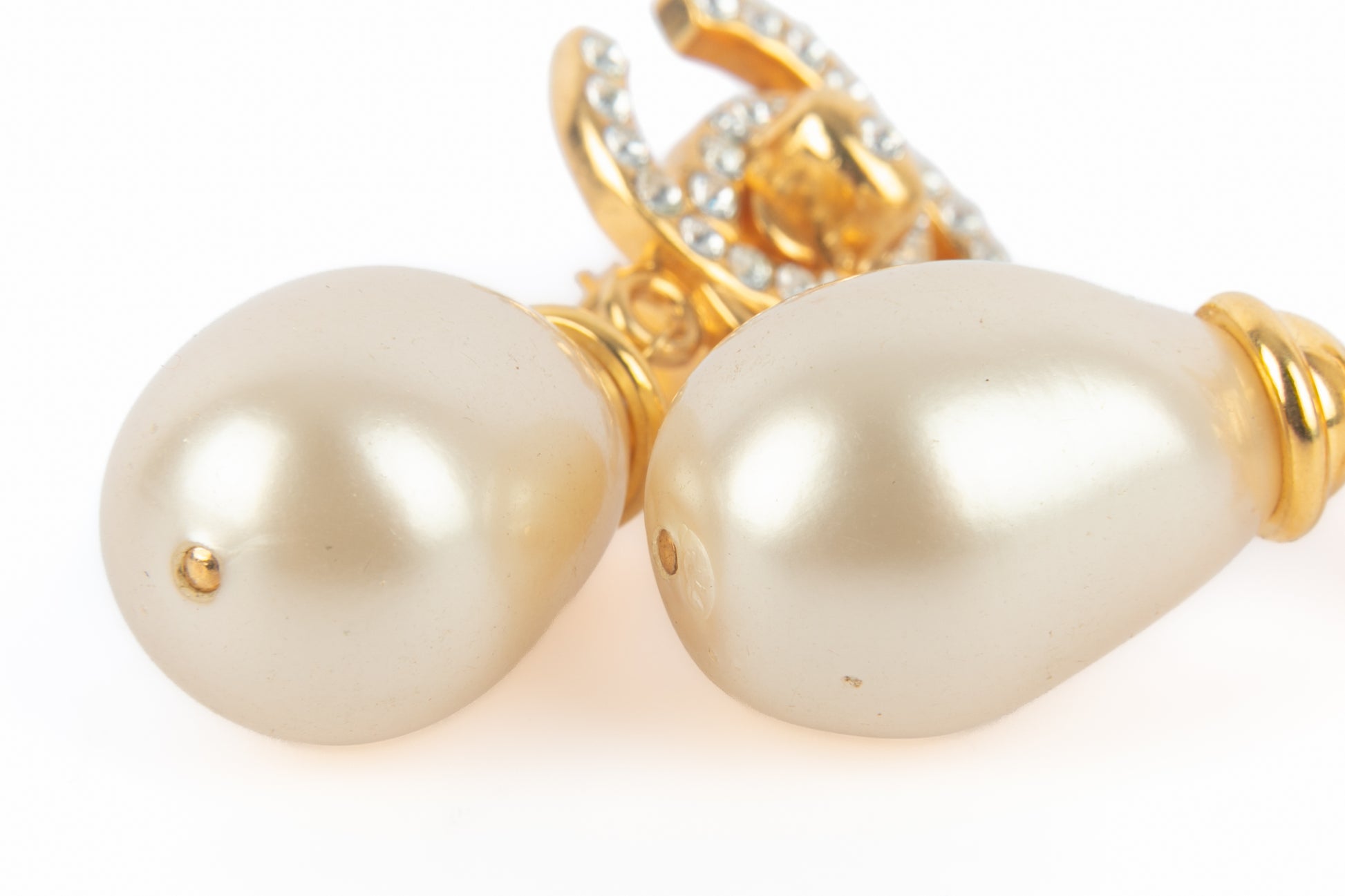 Boucles d'oreilles tourniquet Chanel 1996