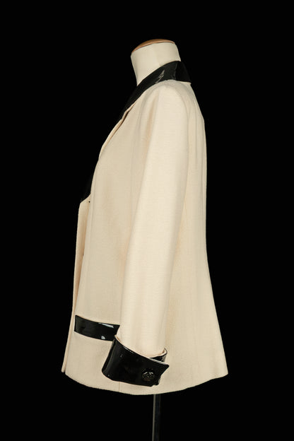 Veste beige Chanel hiver 2015