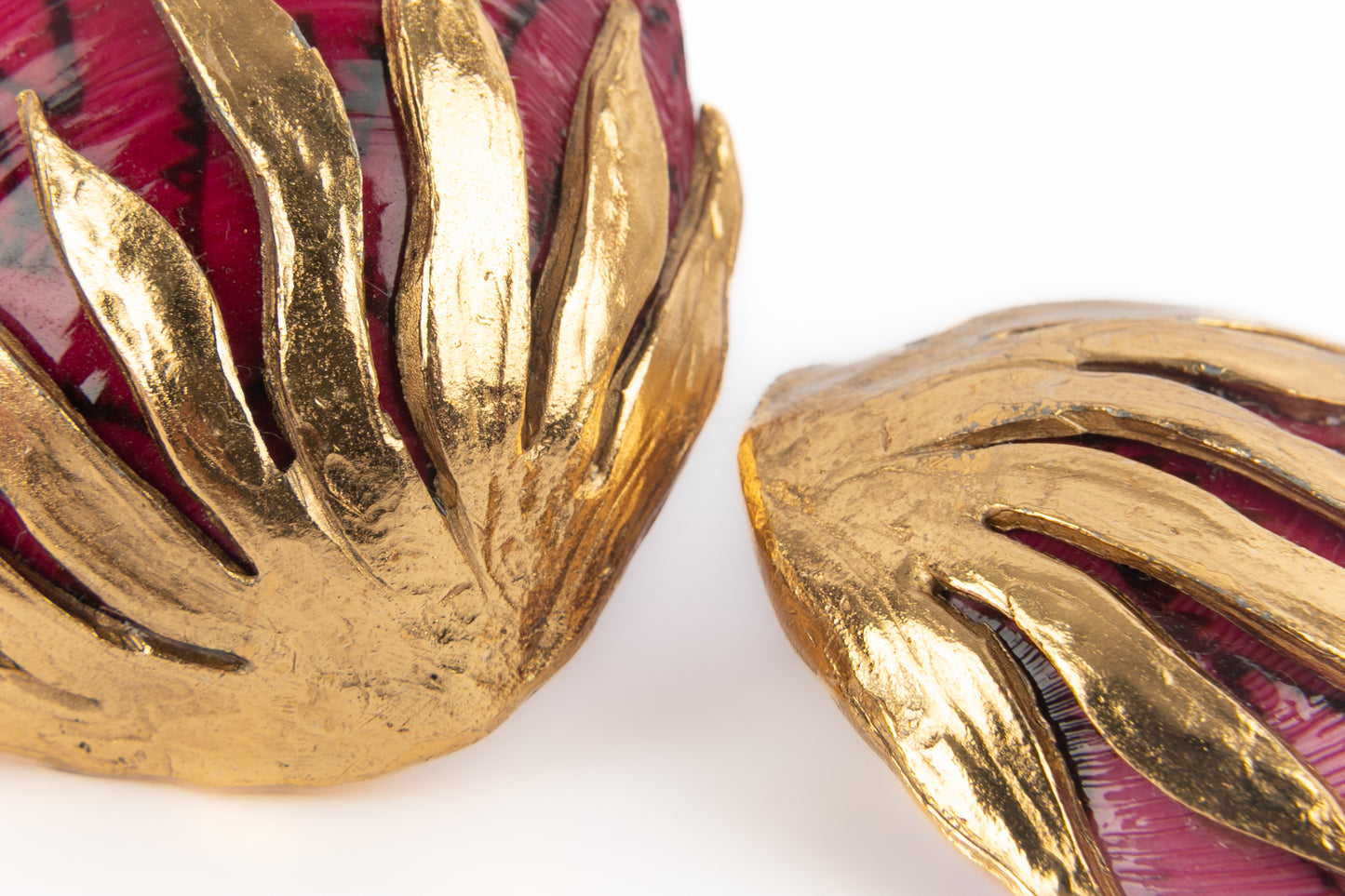 Boucles d'oreilles "coquillages" Yves Saint Laurent 