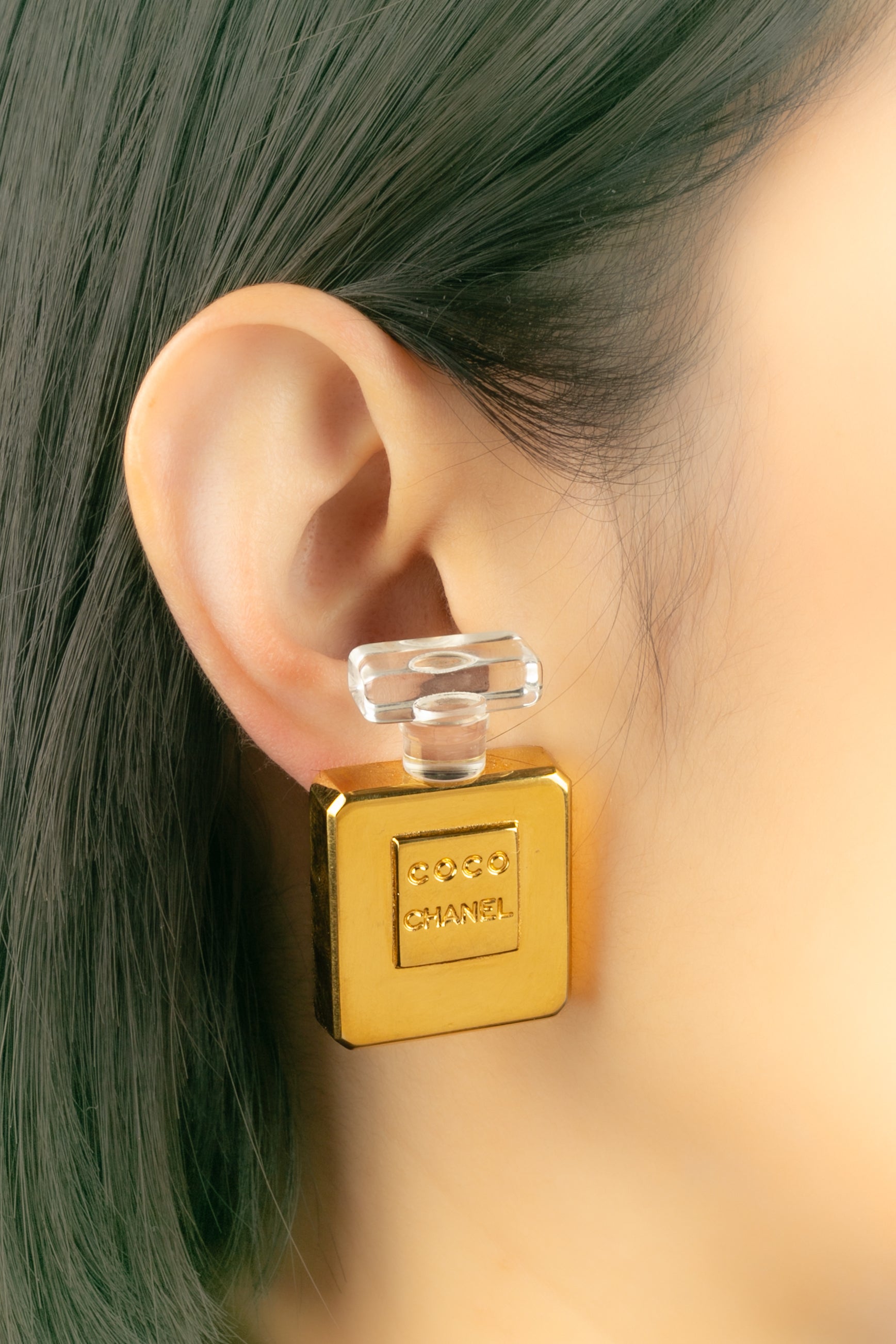 Boucles d'oreilles "flacon de parfum" Chanel
