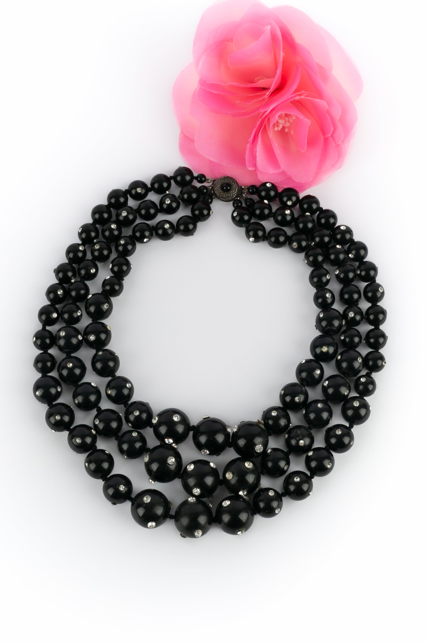 Collier de perles bakelite noire