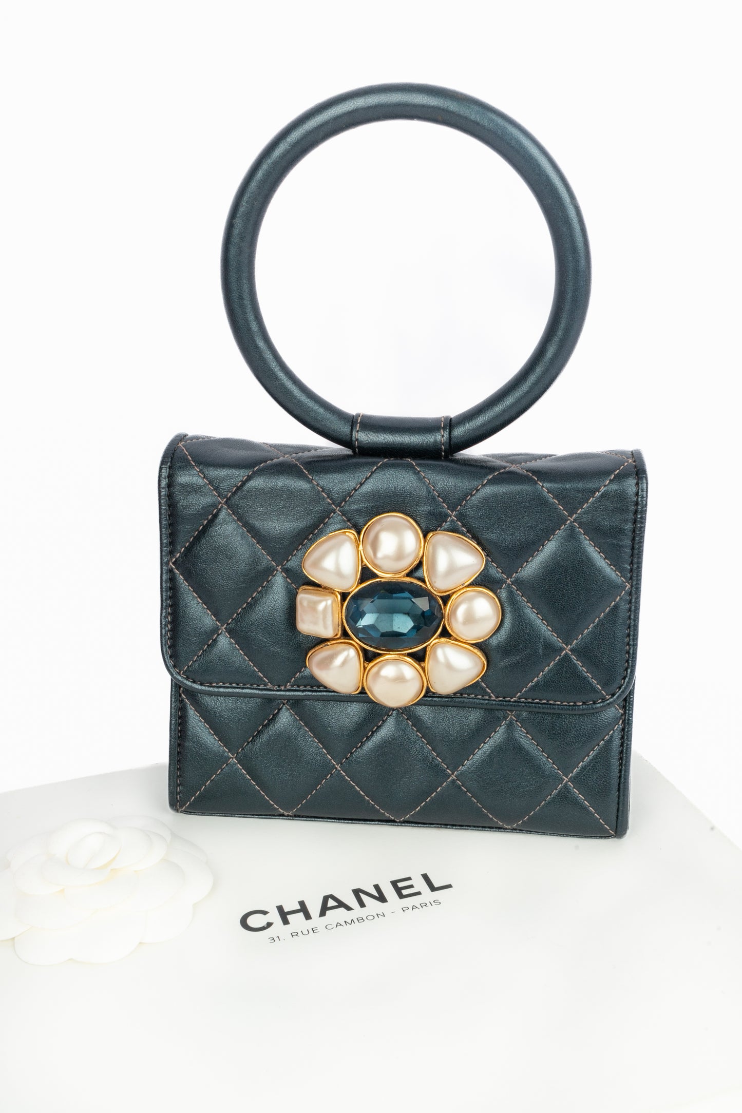 Sac en cuir Chanel 1991-1992