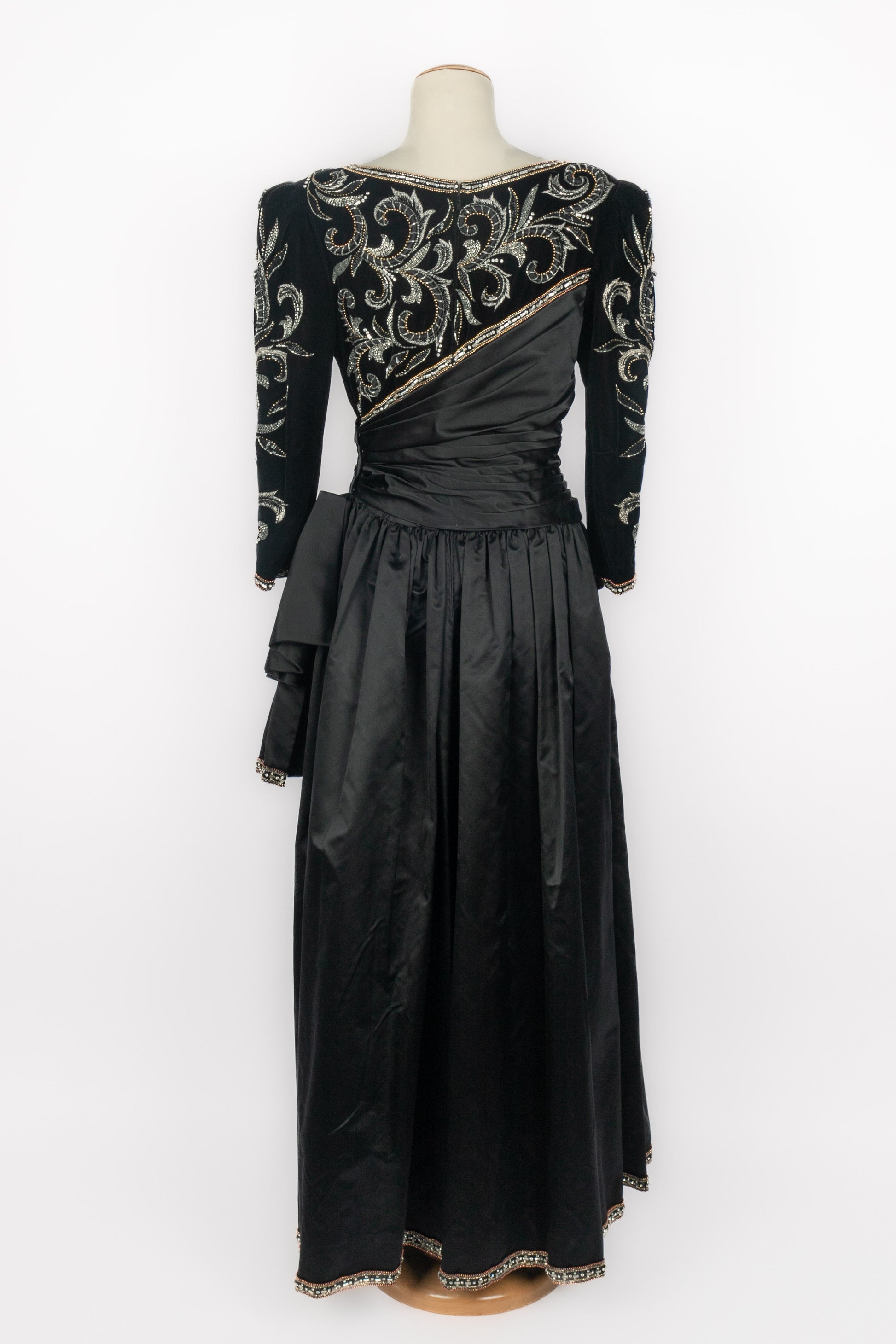 Robe Balmain Haute Couture Automne-Hiver 1984