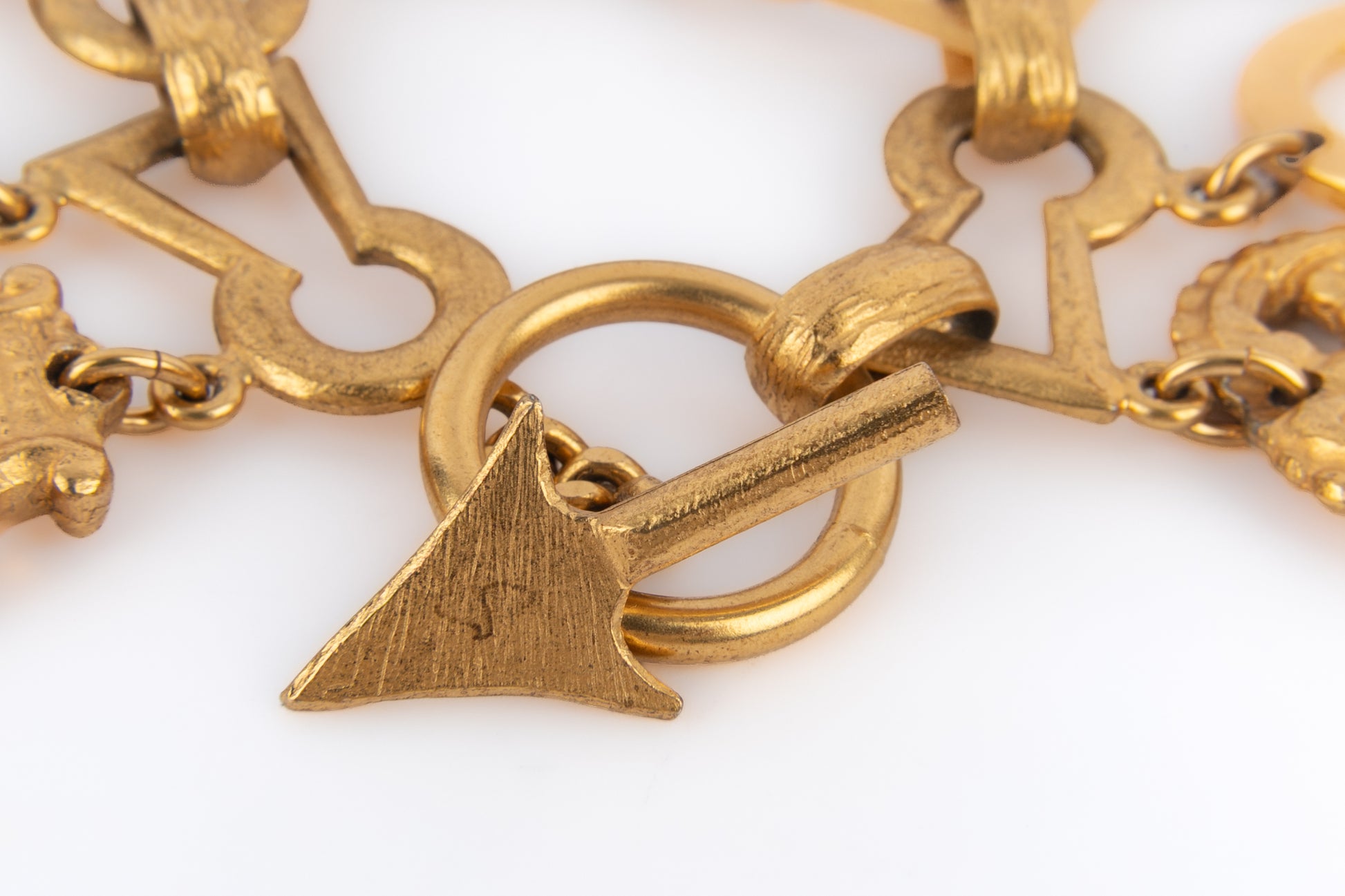 Iconique bracelet "clés" Chanel 1993