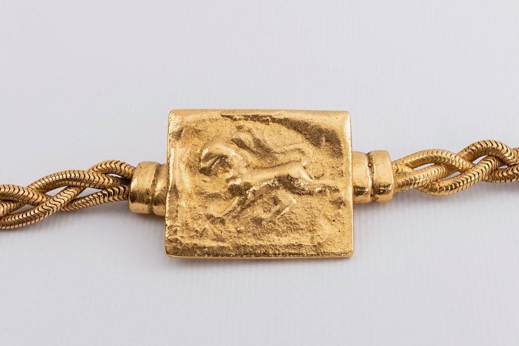 Ceinture doré Chanel
