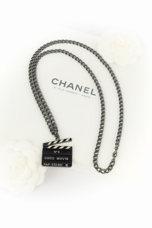 Collier "clap" Chanel 2005