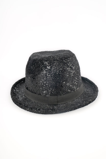 Chapeau en velours Chanel 