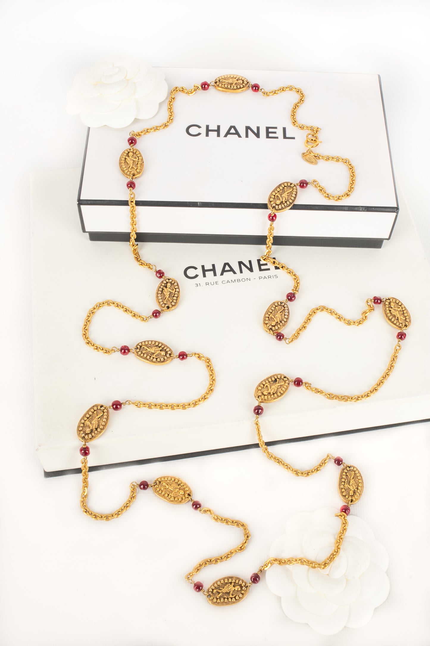 Collier "angelots" Chanel 1980's