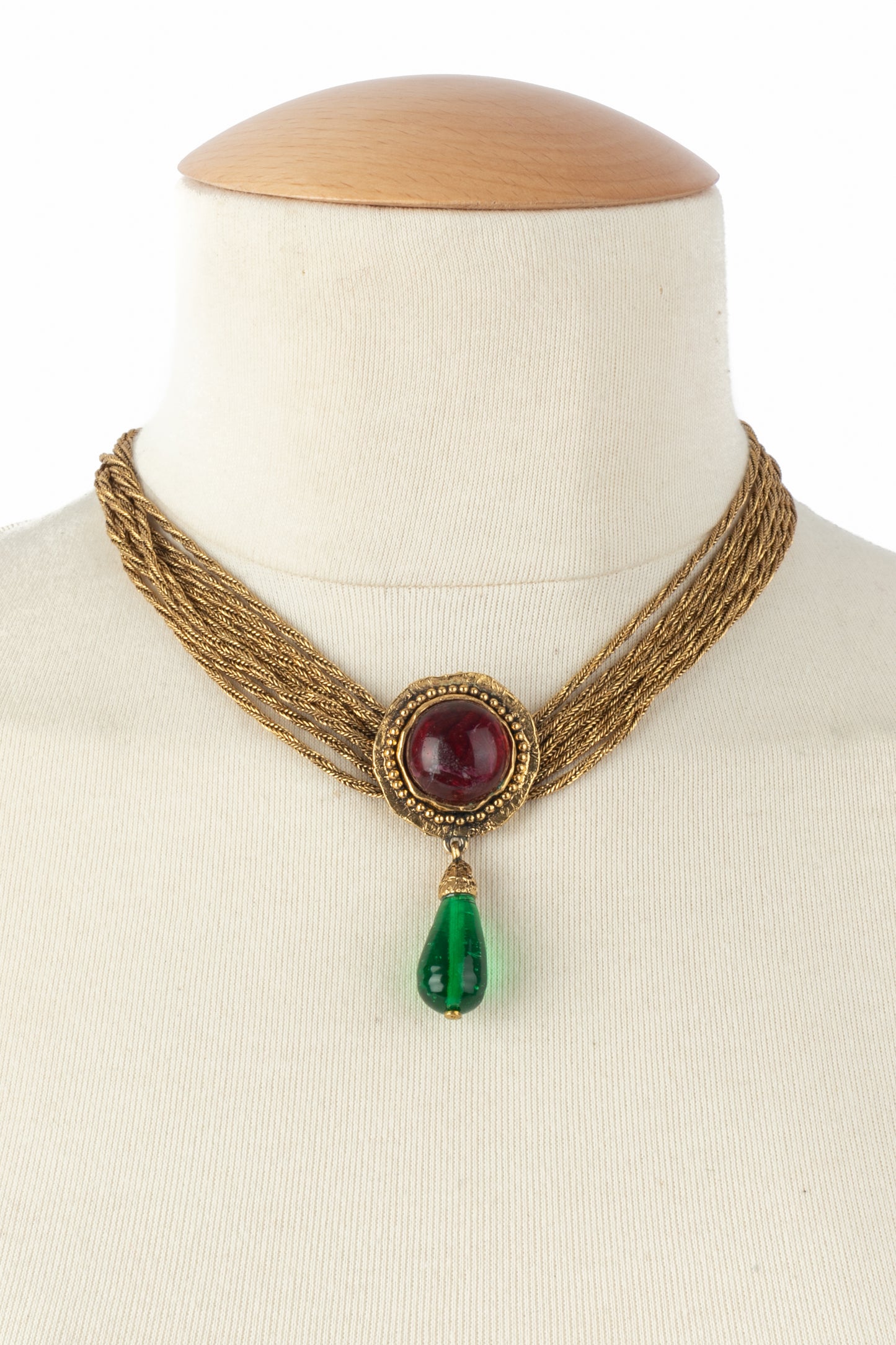 Collier pendentif Chanel 