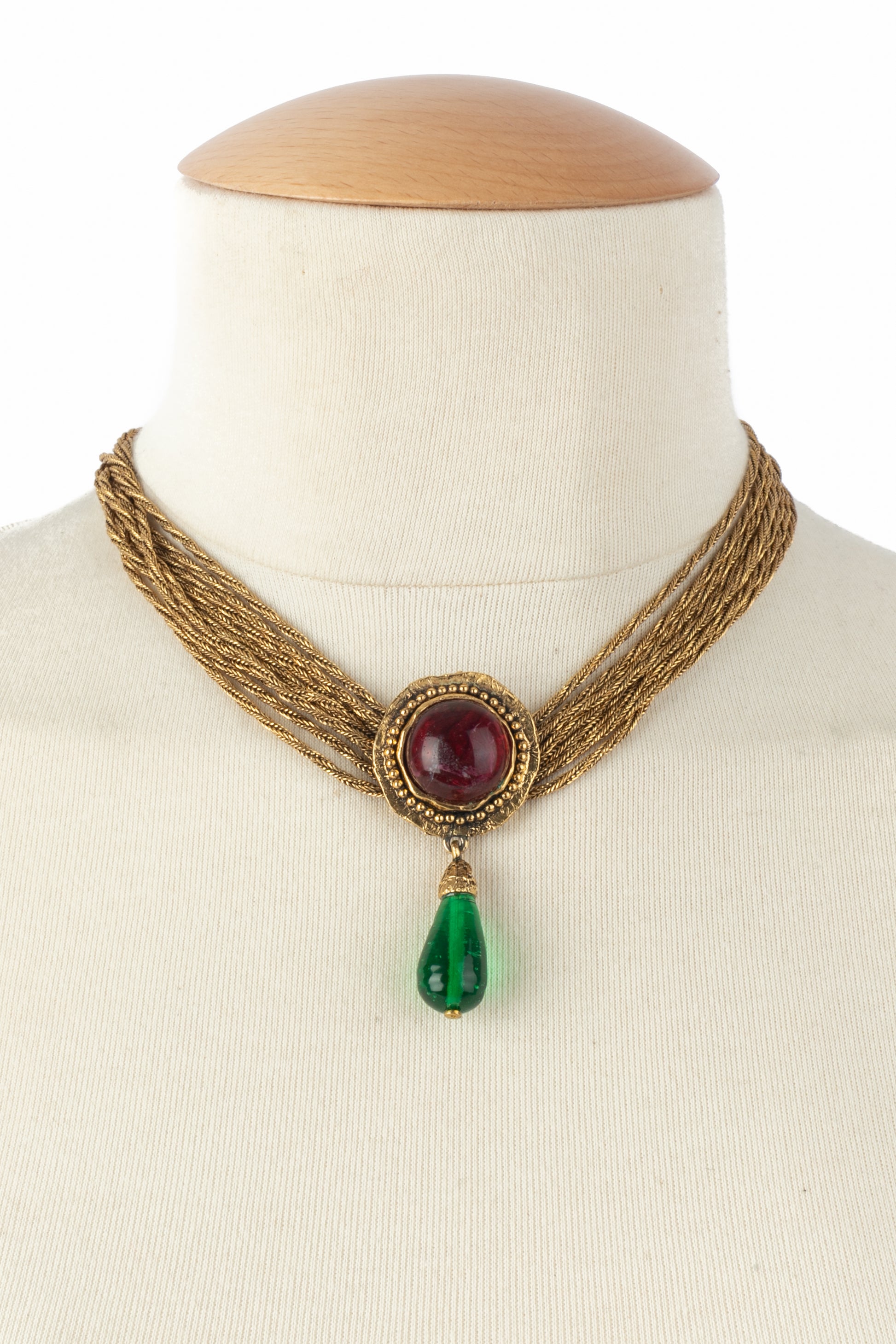 Collier pendentif Chanel 