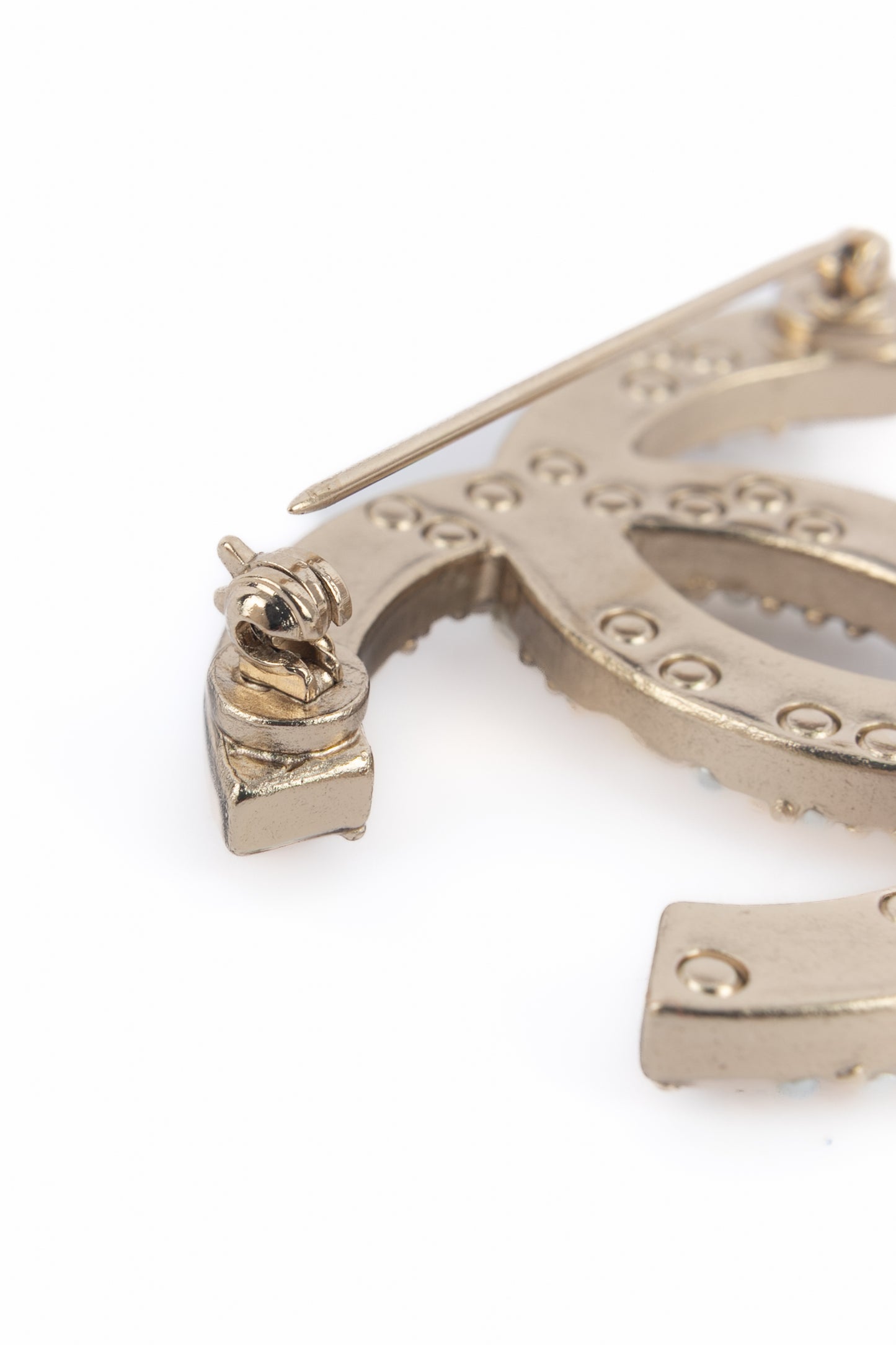 Broche cc Chanel 2013