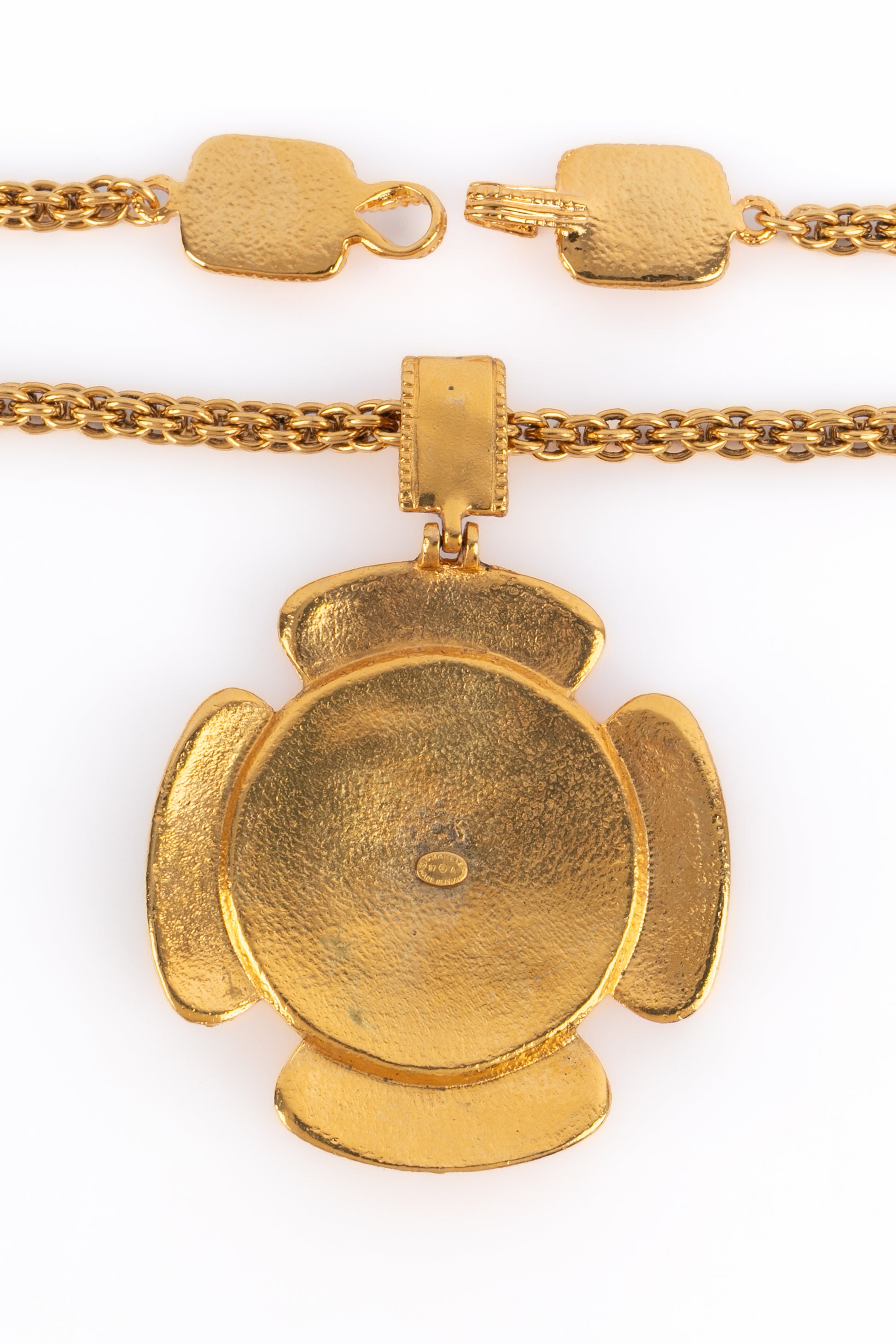 Collier pendentif Chanel Automne 1997