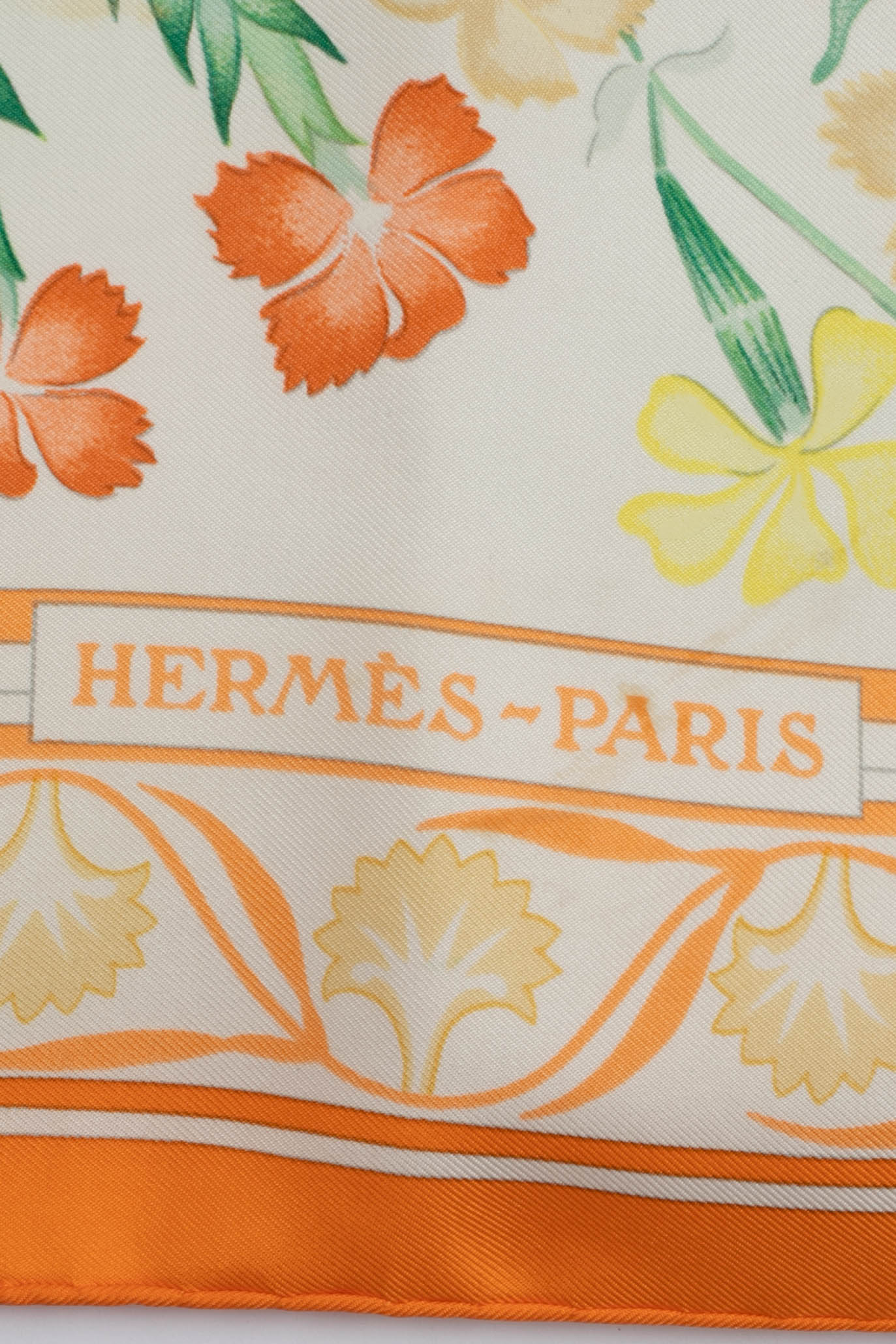 Foulard / carré "Oeillets sauvages et autres Caryophyllées" Hermès