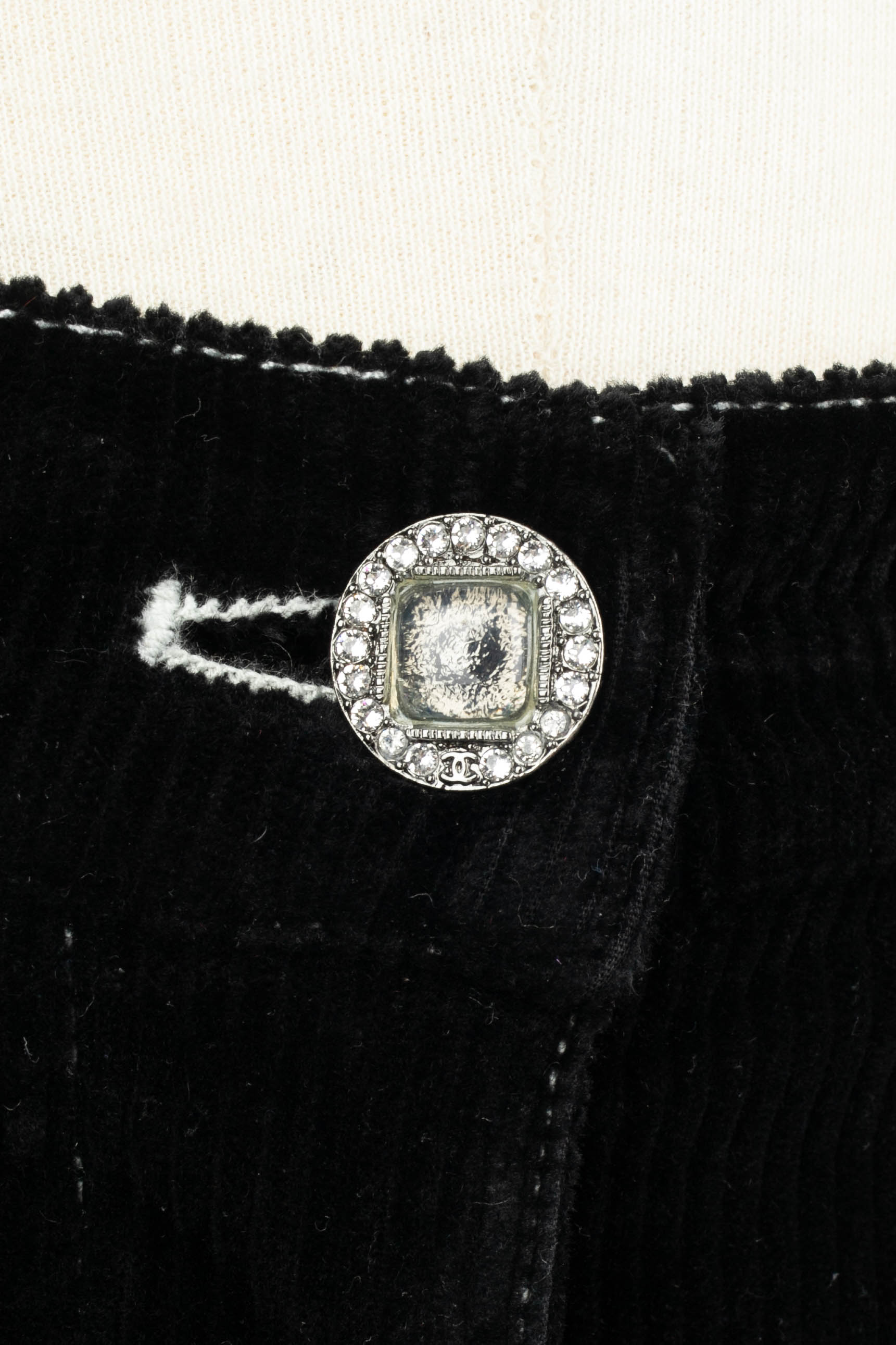 Pantalon en velours Chanel