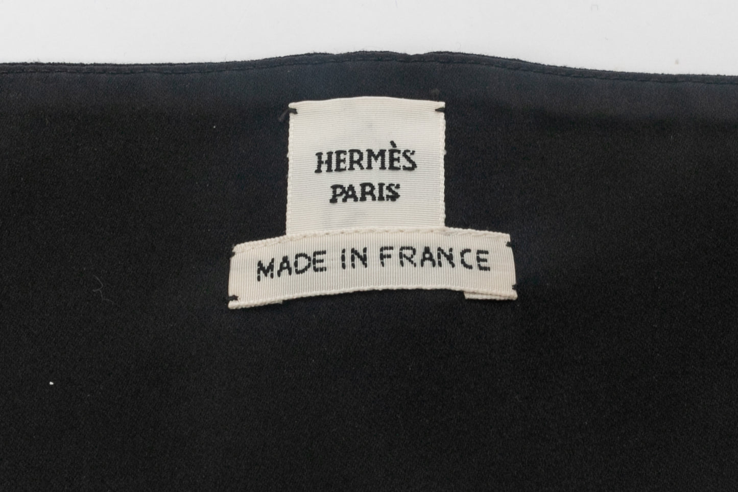 Haut noir Hermès