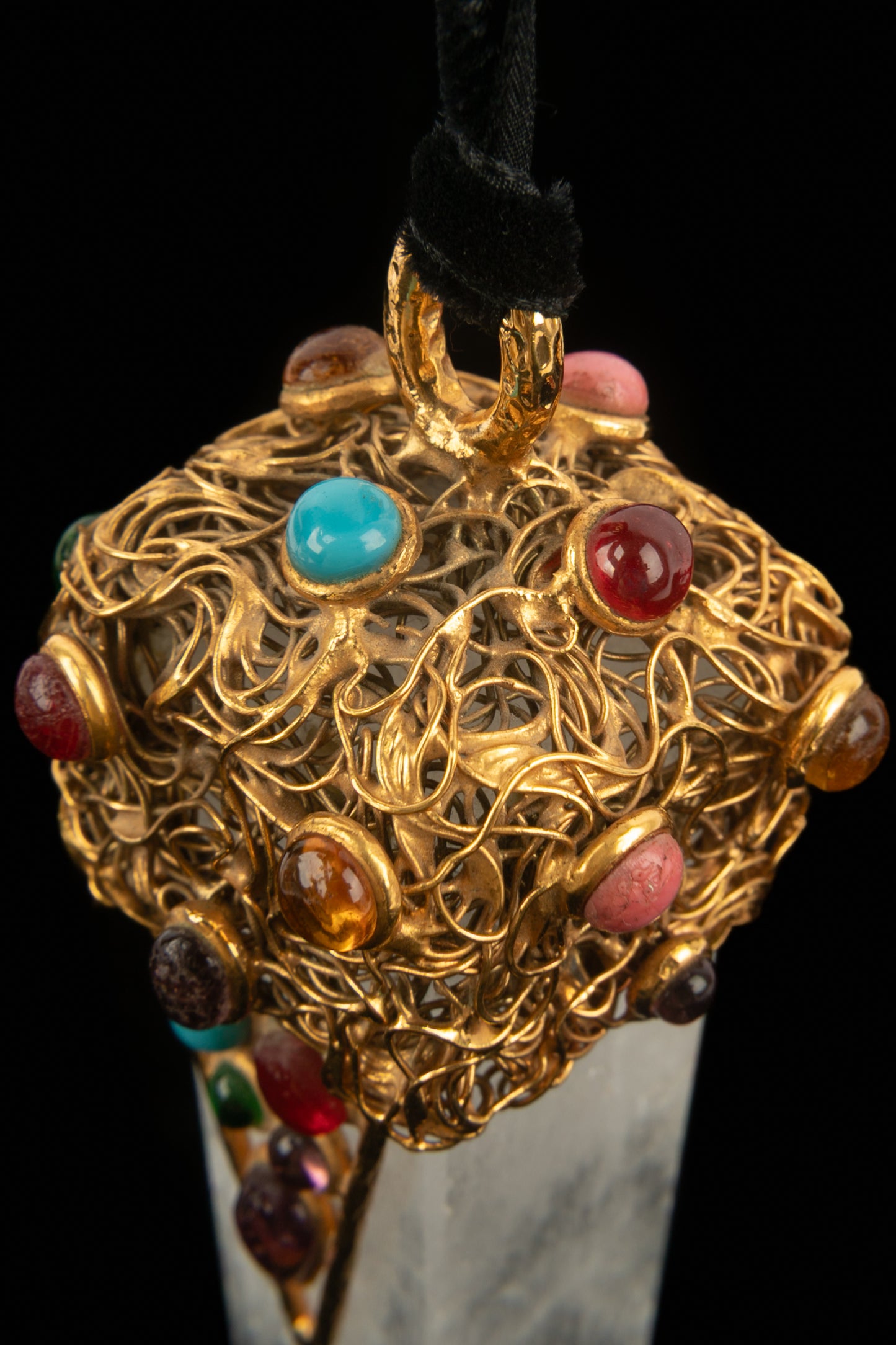 Rare pendentif Chanel Automne 1993