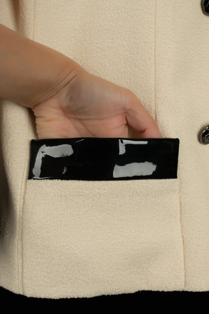 Veste beige Chanel hiver 2015