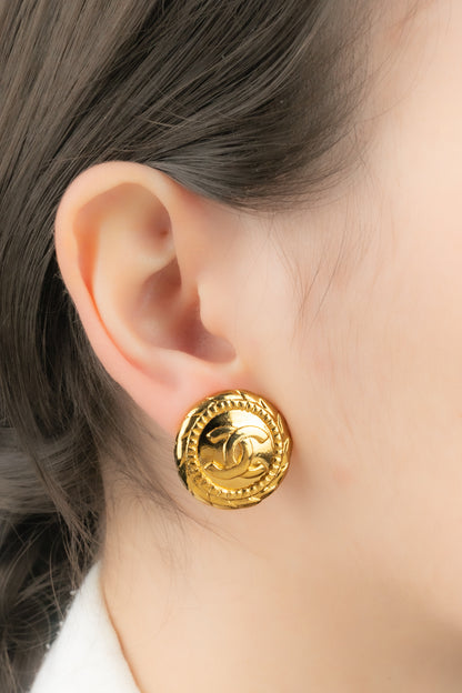 Boucles d'oreilles cc Chanel 1980's