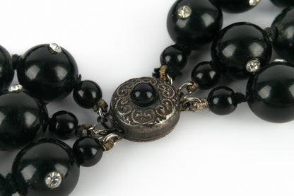 Collier de perles bakelite noire