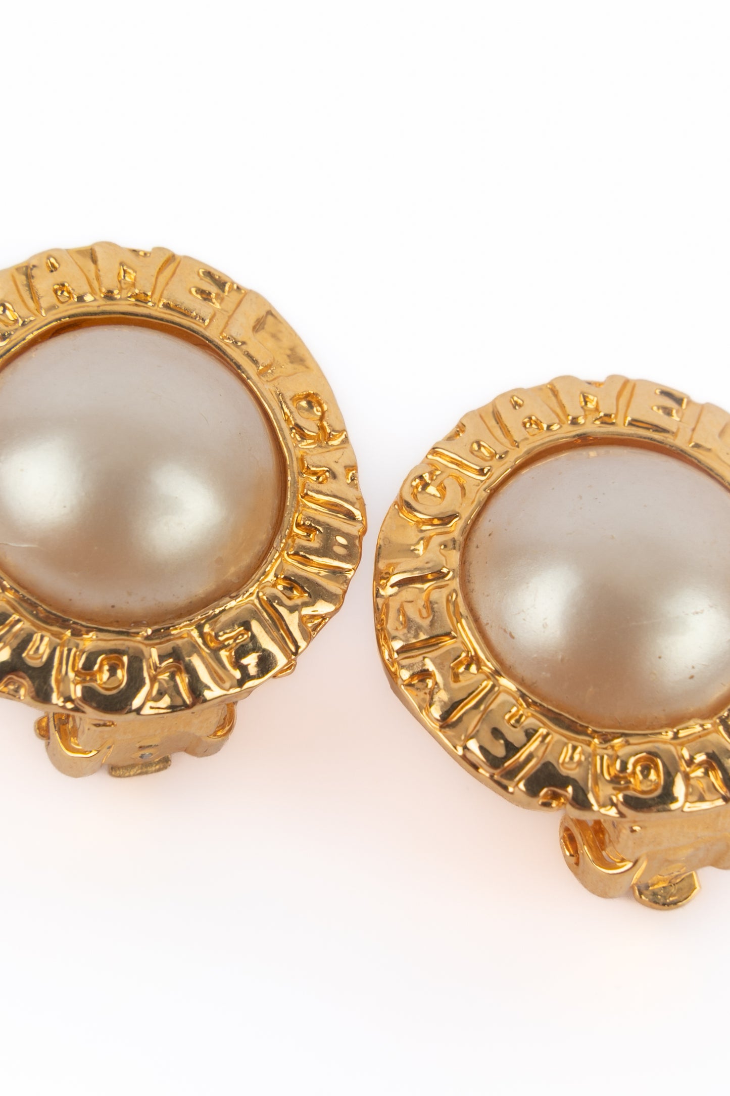 Boucles d'oreilles Chanel 1980's